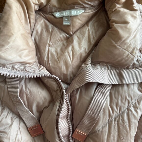 Athleta Puffer Vest - Picture 4 of 4